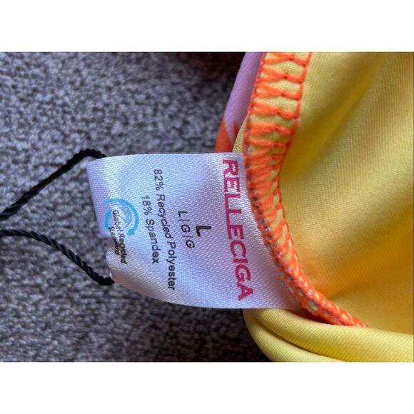 Relliciaga Long Sleeve Swimsuit Size Large - Picture 5 of 5